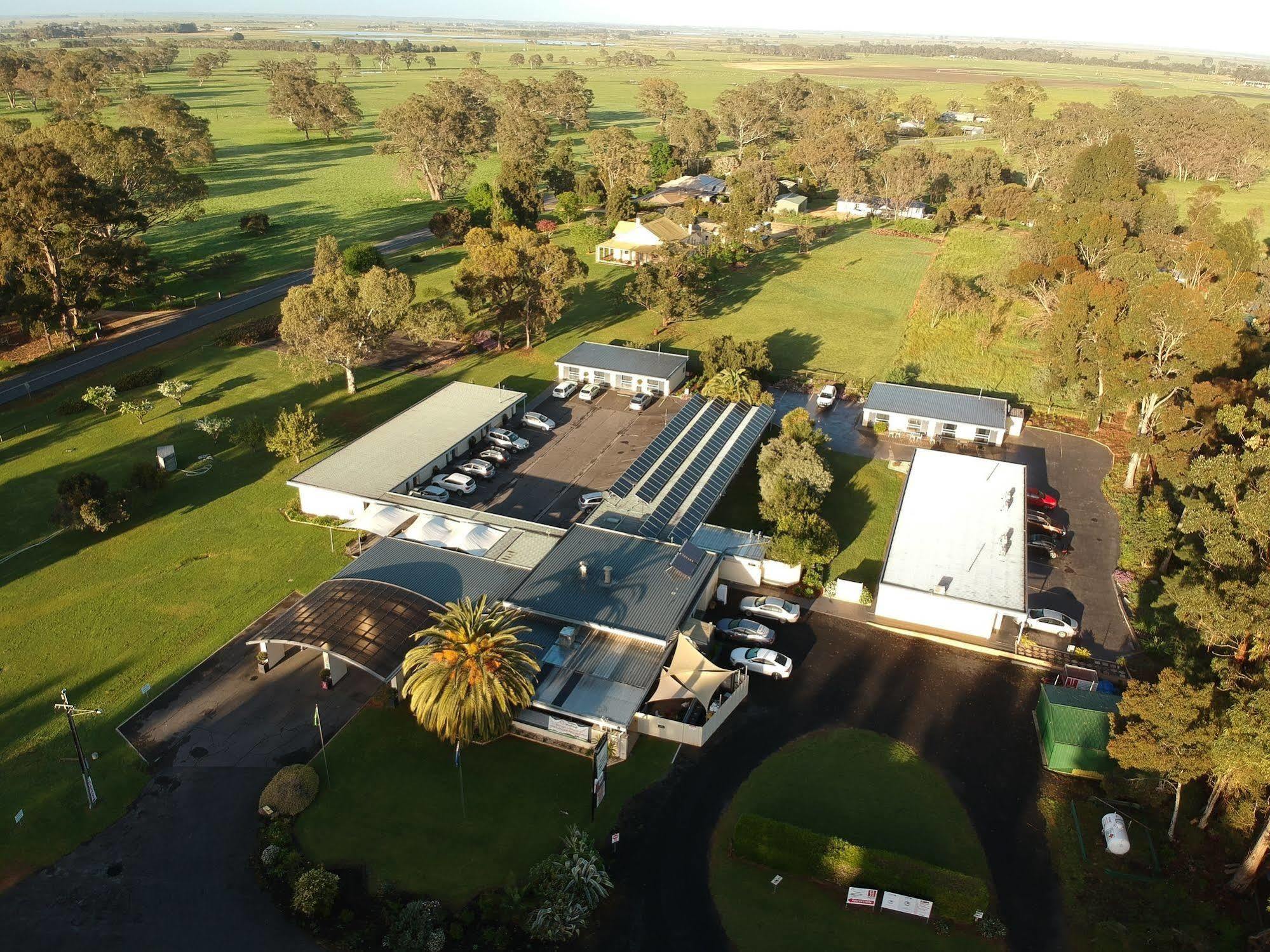 William Macintosh Motor Lodge Naracoorte Dış mekan fotoğraf